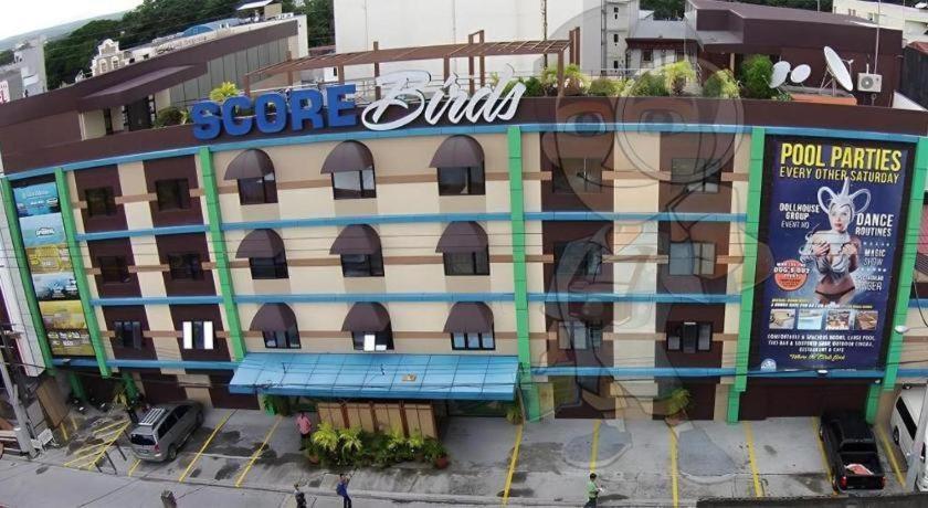 Score Birds Hotel Анхелес Екстериор снимка